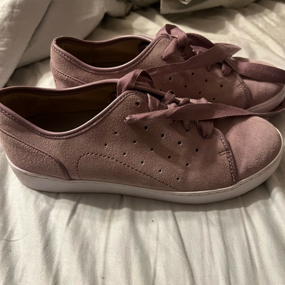 Teva Women's Mauve Sneakers - Picture 4 of 5